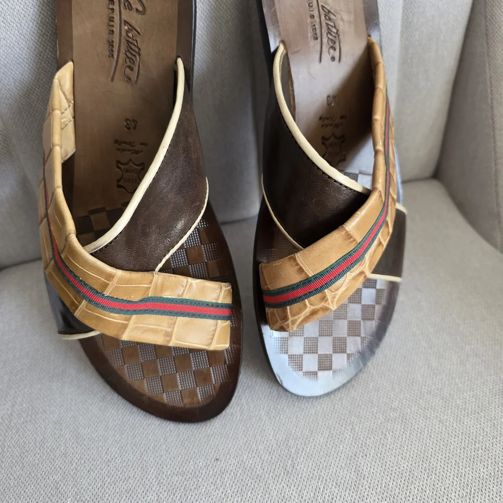 LE BOTTIER Milano Brown and Tan Men's Sandals, size 43, Used.